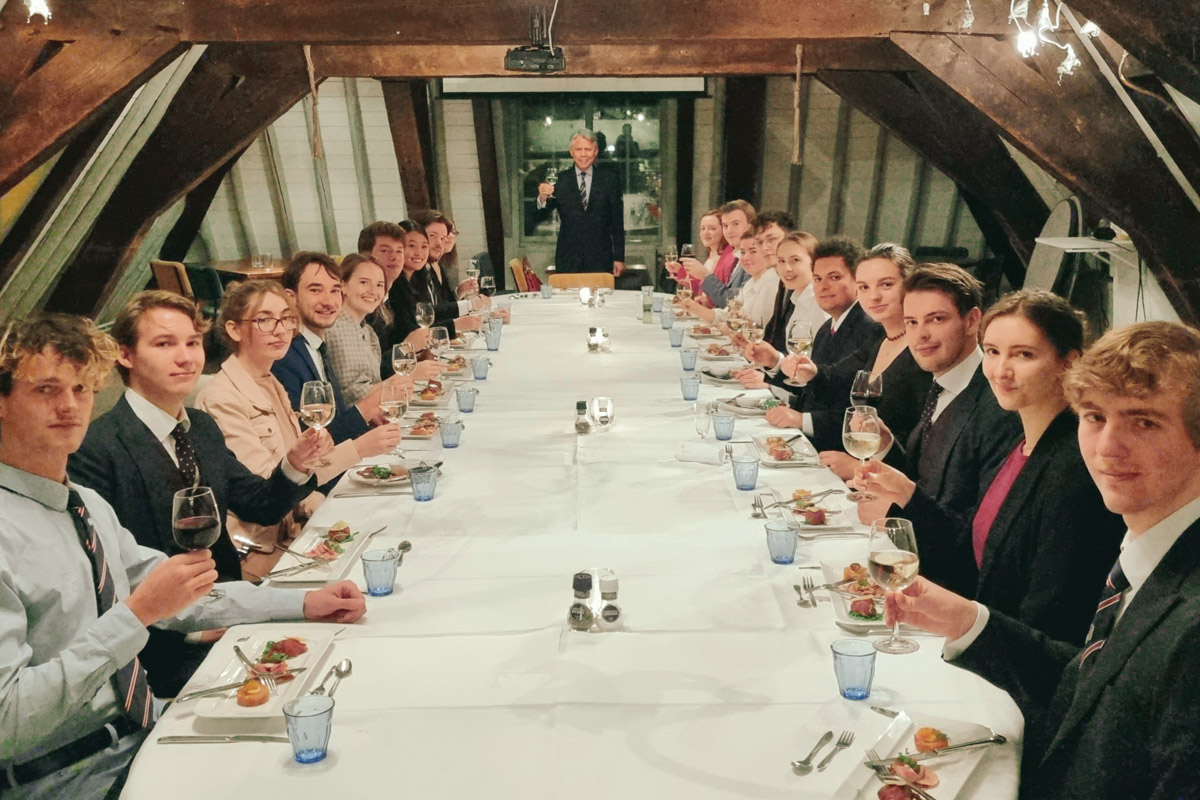 tafel-etiquette-cursus-etiquette-diner-lunch